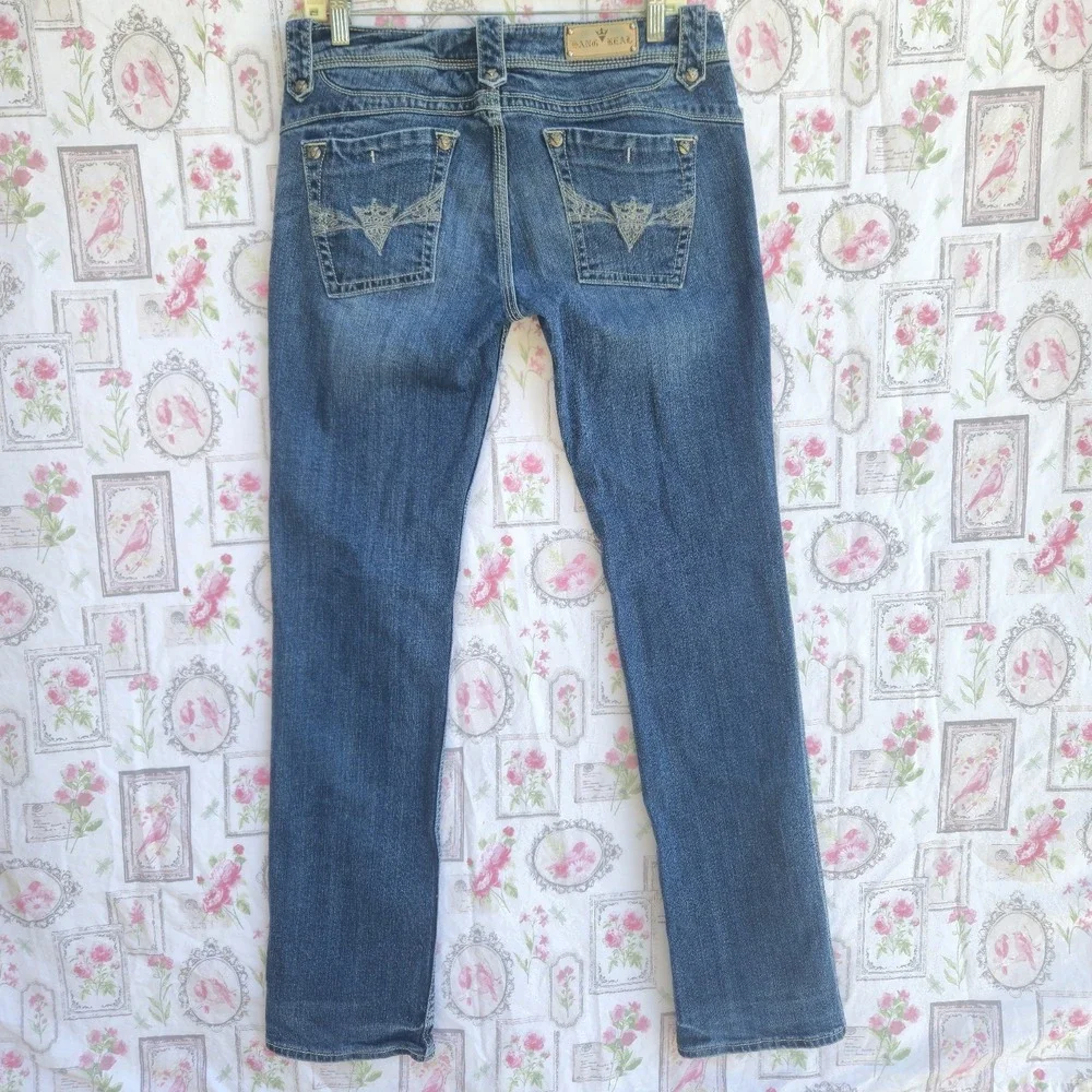 Sang Real Women's‎ Only the Chosen Low Rise Boot Cut Blue Jeans Size 31 Slim